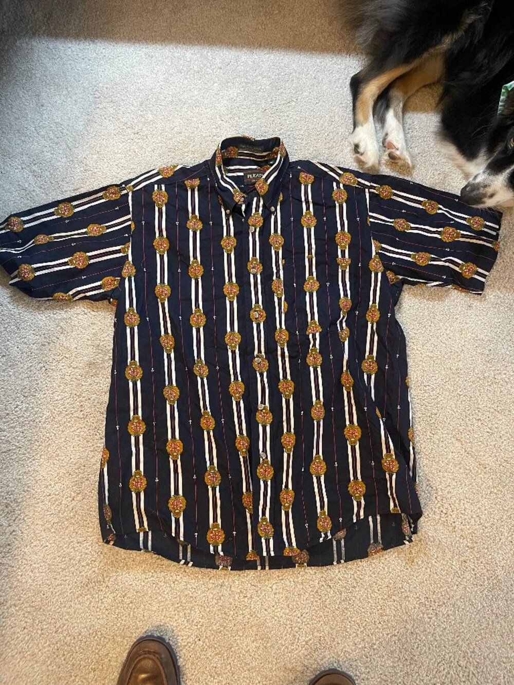 Pleats Short Sleeve Button Down Shirt Navy Stripe Crest Print Size M